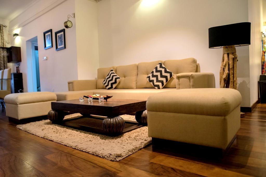 Cozy Sea View Luxury Apartment, Fully Furnished, 2 Bedrooms, 2 Bathrooms Dehiwala-Mount Lavinia Buitenkant foto