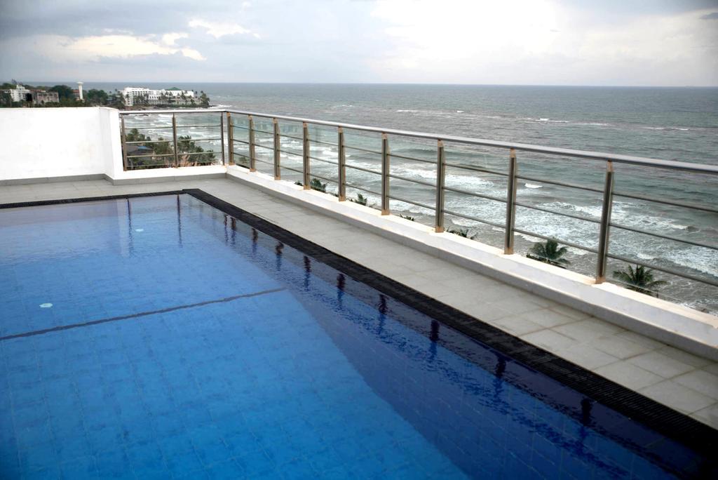 Cozy Sea View Luxury Apartment, Fully Furnished, 2 Bedrooms, 2 Bathrooms Dehiwala-Mount Lavinia Buitenkant foto