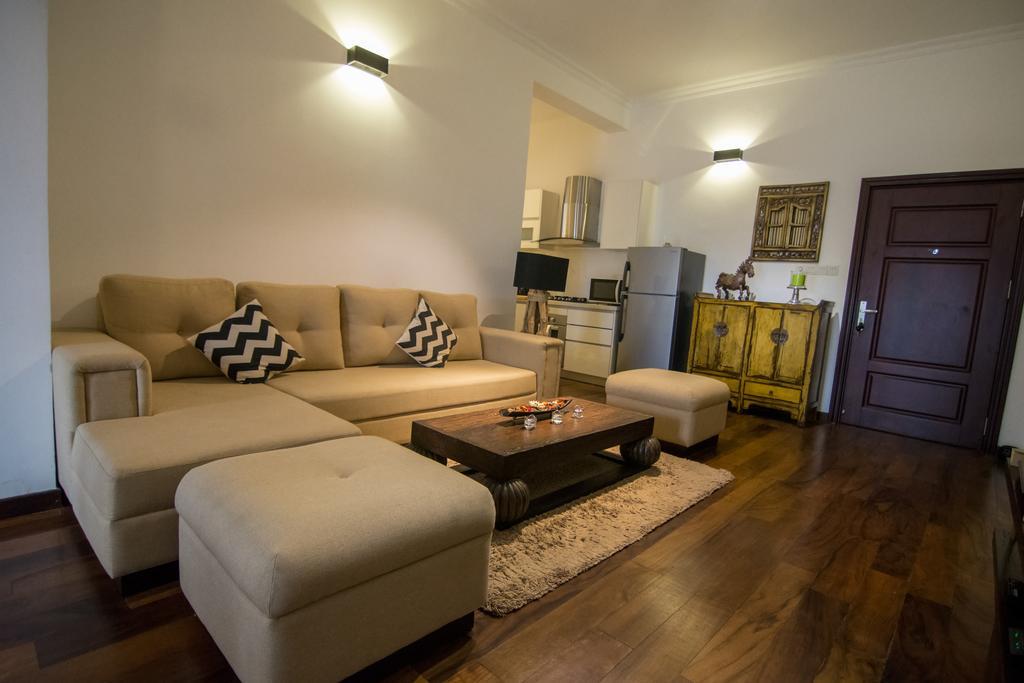 Cozy Sea View Luxury Apartment, Fully Furnished, 2 Bedrooms, 2 Bathrooms Dehiwala-Mount Lavinia Buitenkant foto